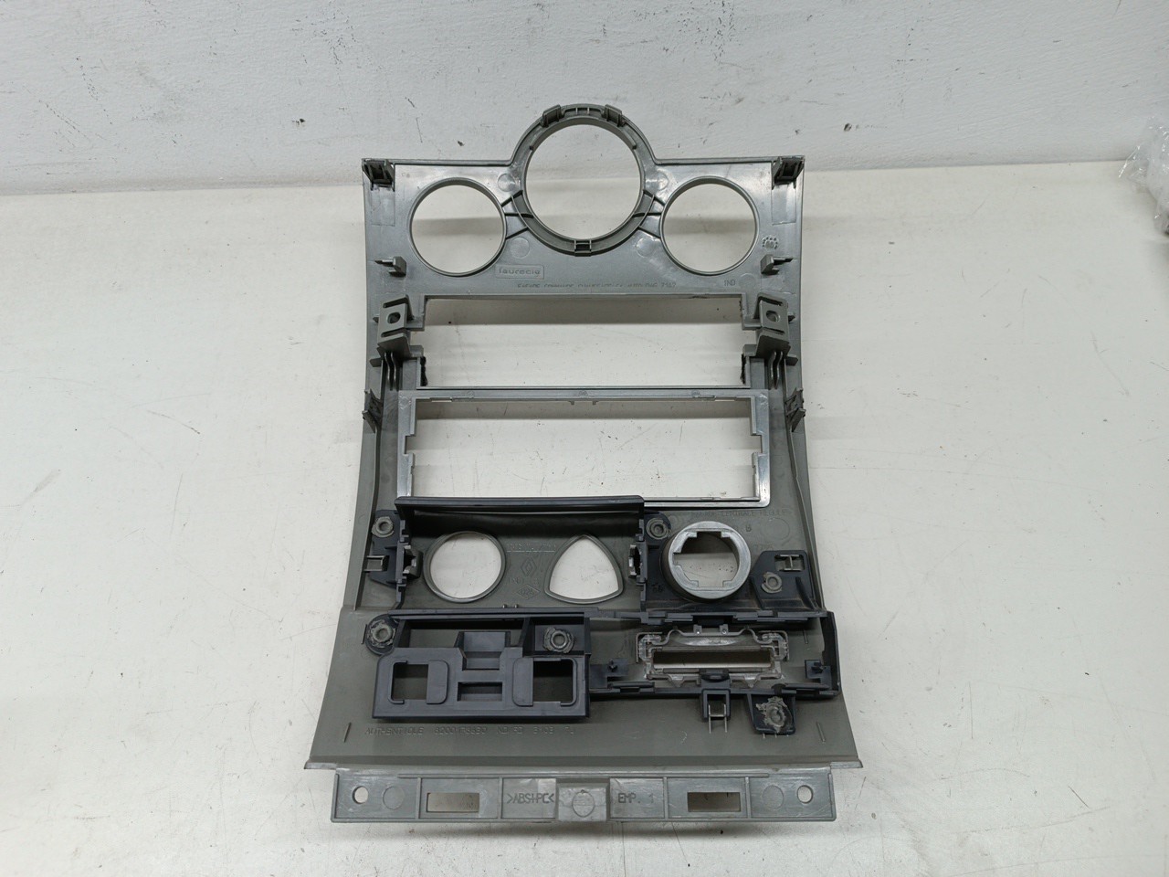 Moldura de consola central RENAULT MEGANE II (BM0/1_, CM0/1_) | 01 - 12 Imagem-3