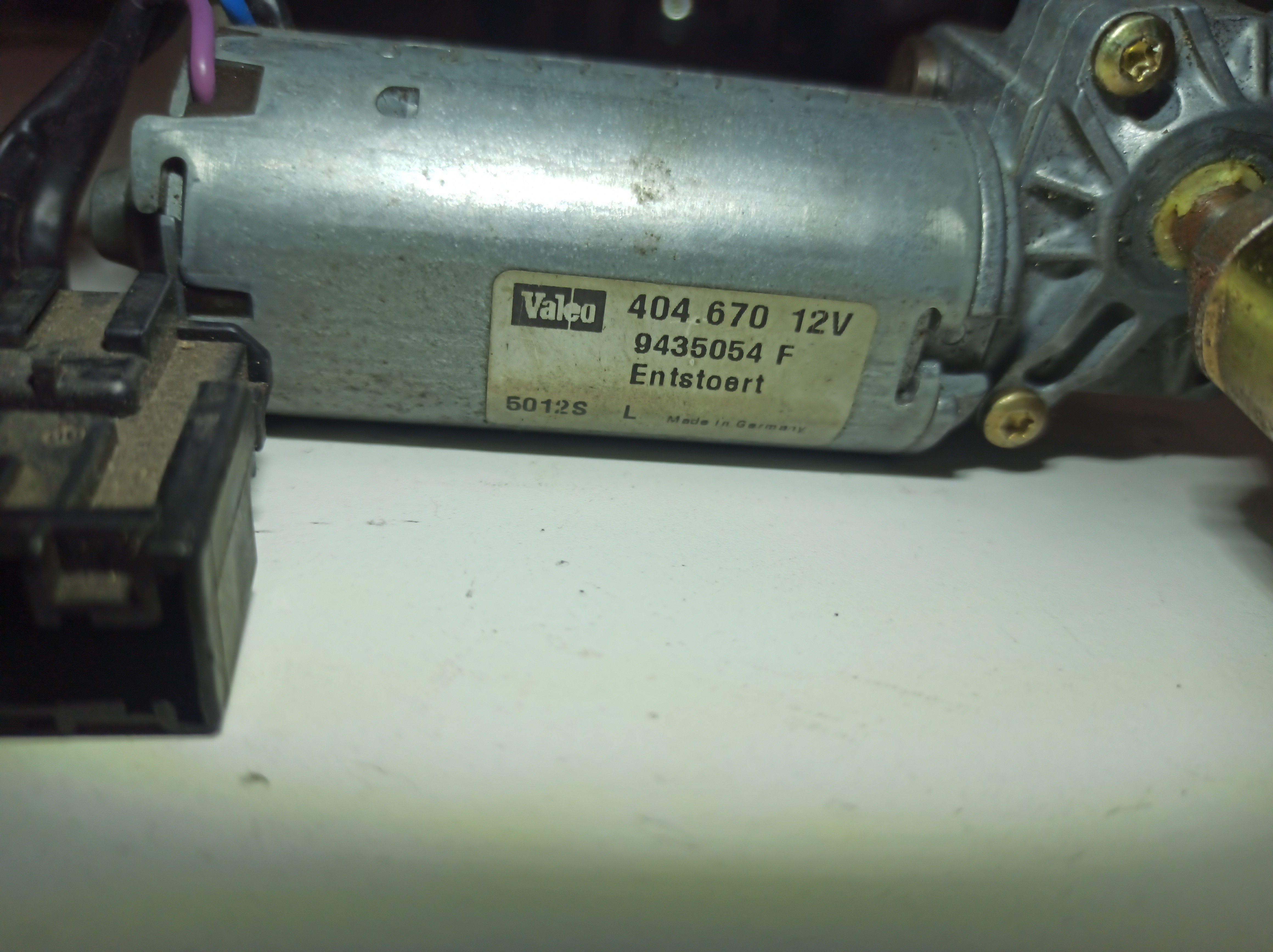 Motor regulador de altura do banco frente esquerdo RENAULT LAGUNA II (BG0/1_) | 01 - 07 Imagem-1