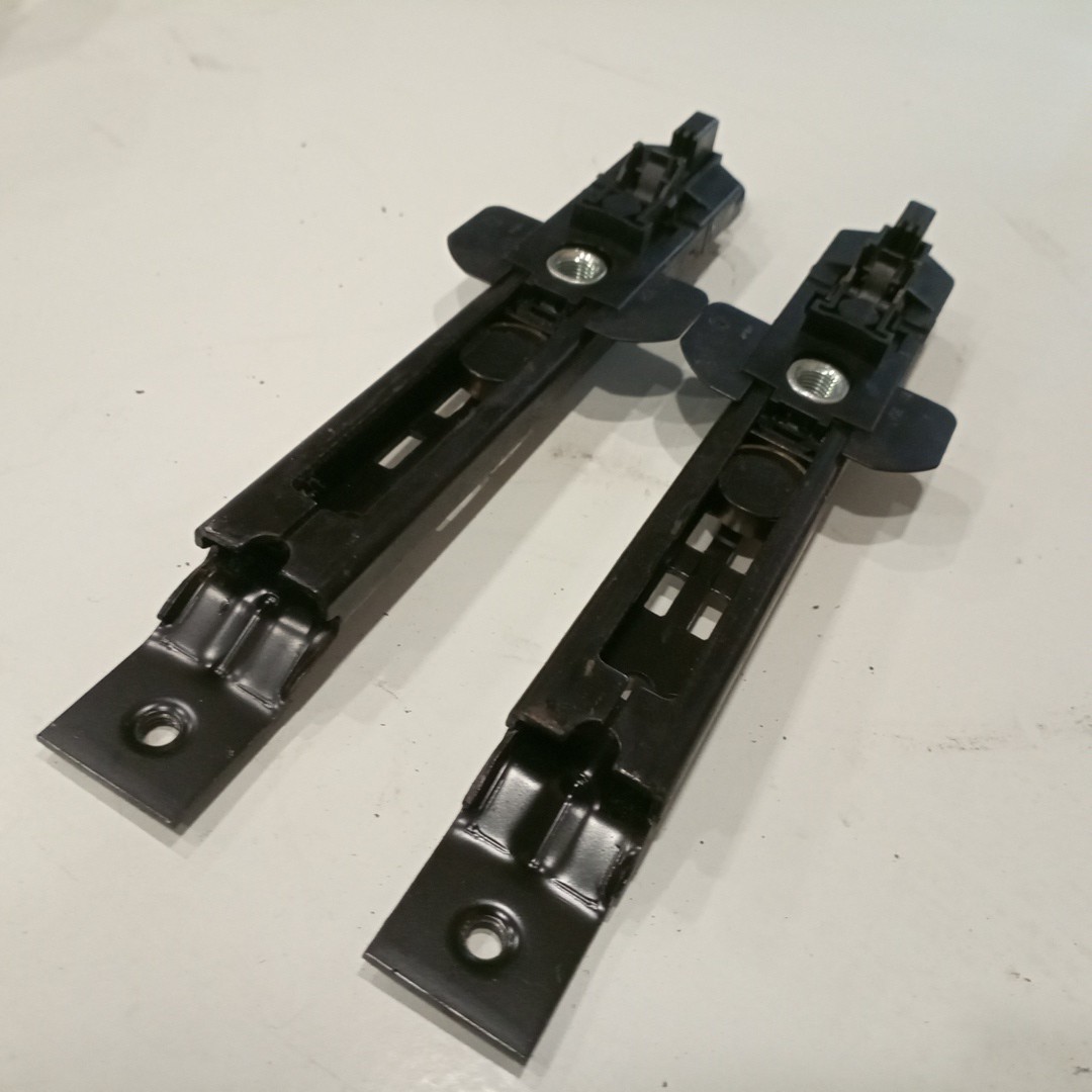 Regulador de altura de cinto SEAT IBIZA III (6L1) | 02 - 09 Imagem-1