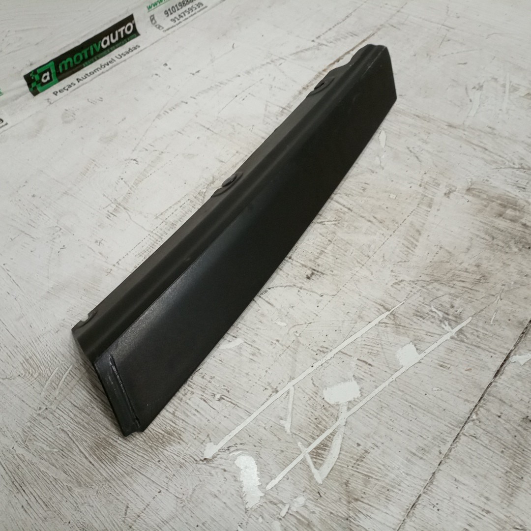 Friso da porta SEAT IBIZA III (6L1) | 02 - 09 Imagem-1