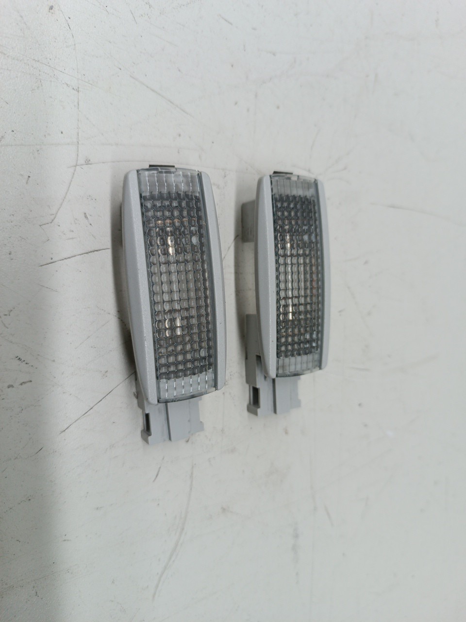 Luz de cortesia SEAT LEON (1P1) | 05 - 13 Imagem-4