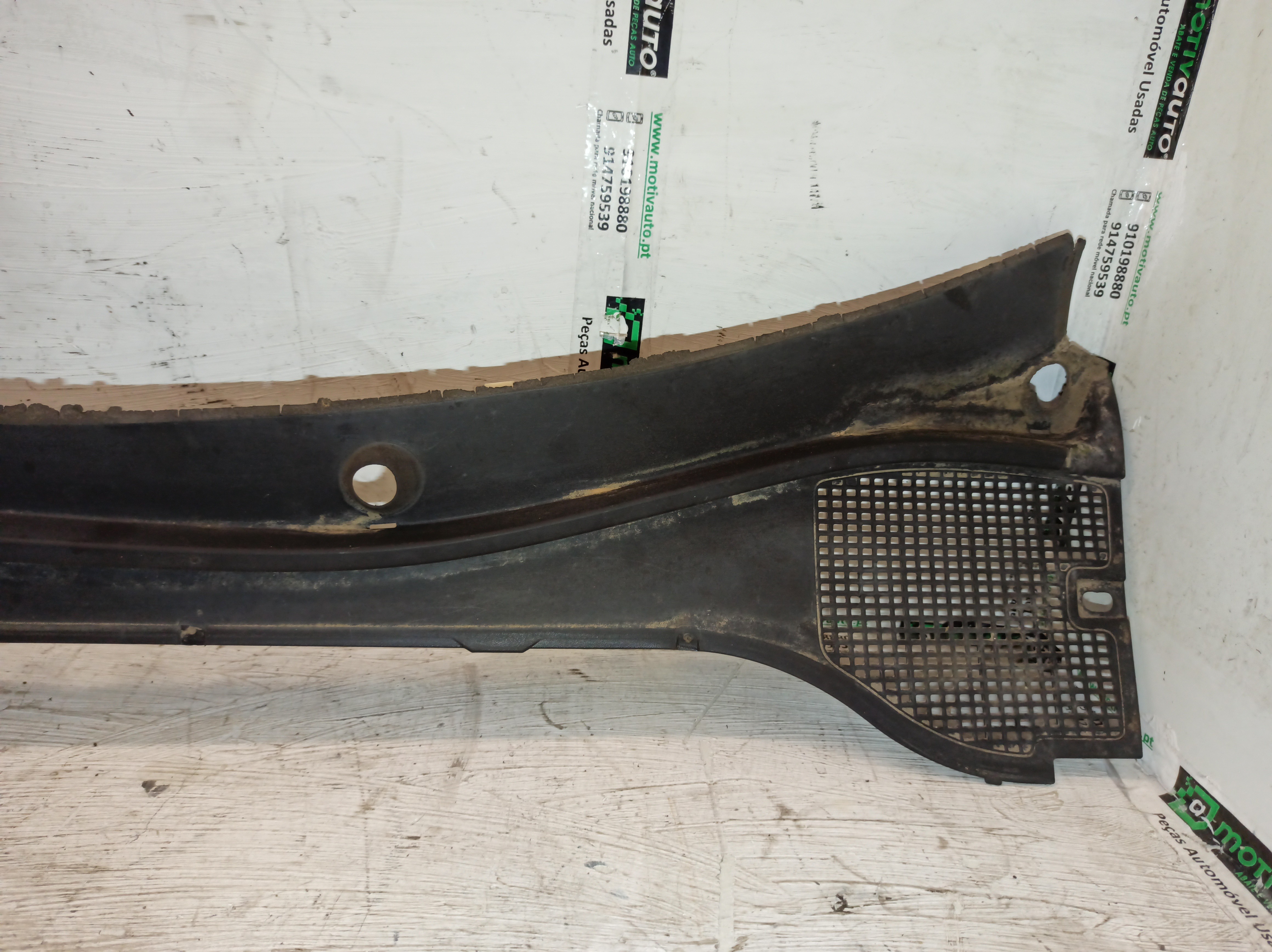 Grelha de torpedo RENAULT CLIO III Caixa (SB_, SR_) | 05 -  Imagem-5