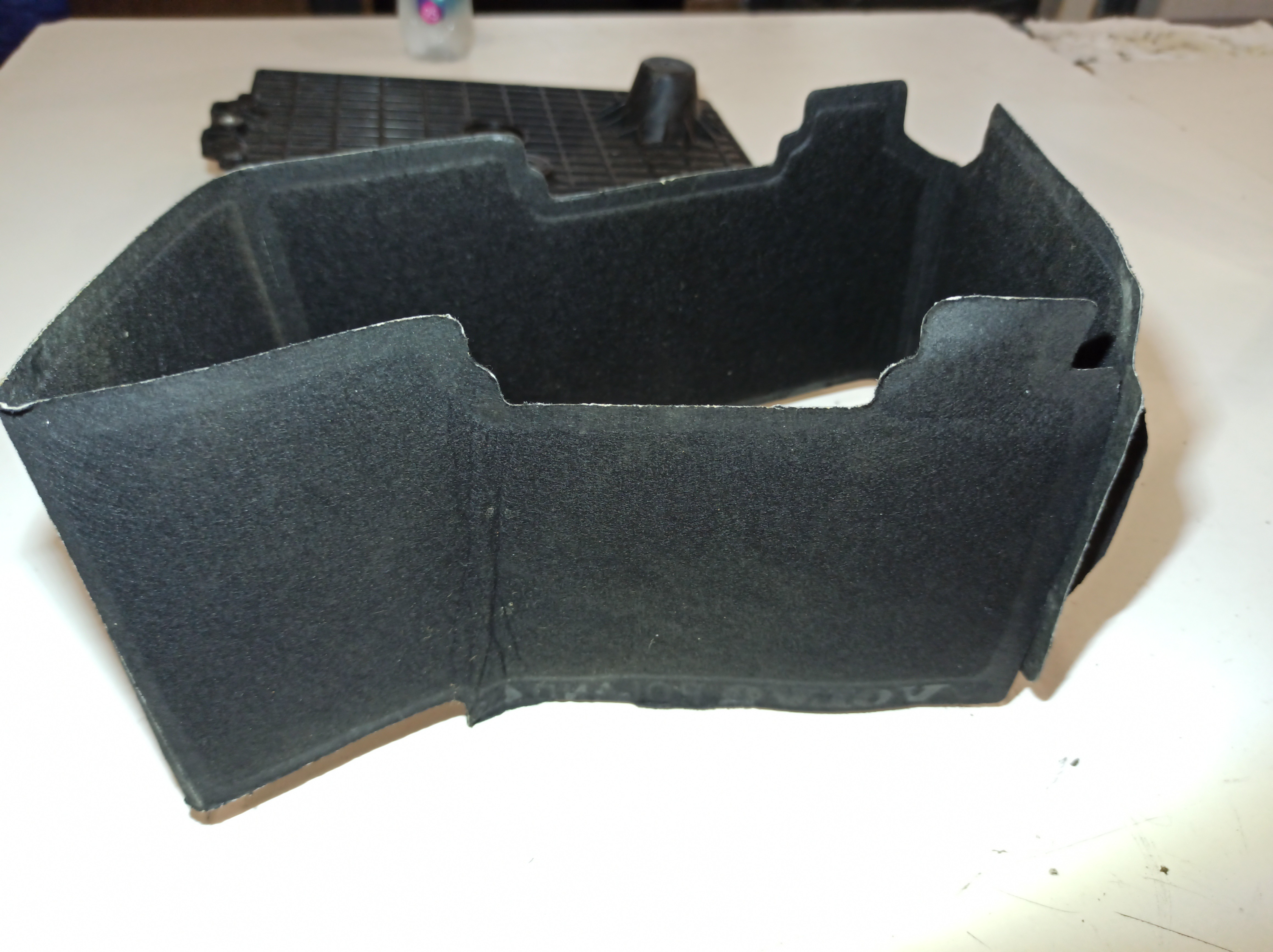 Base de bateria VOLVO V40 Hatchback (525, 526) | 12 -  Imagem-3