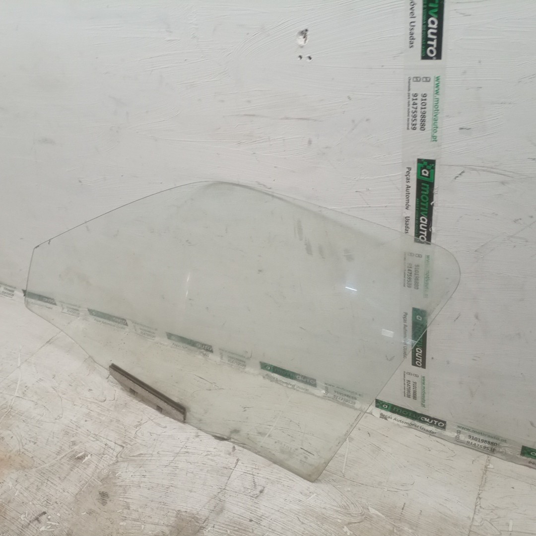 Vidro de Porta Frente Esquerdo OPEL KADETT E Hatchback (T85) | 84 - 91 Imagem-3