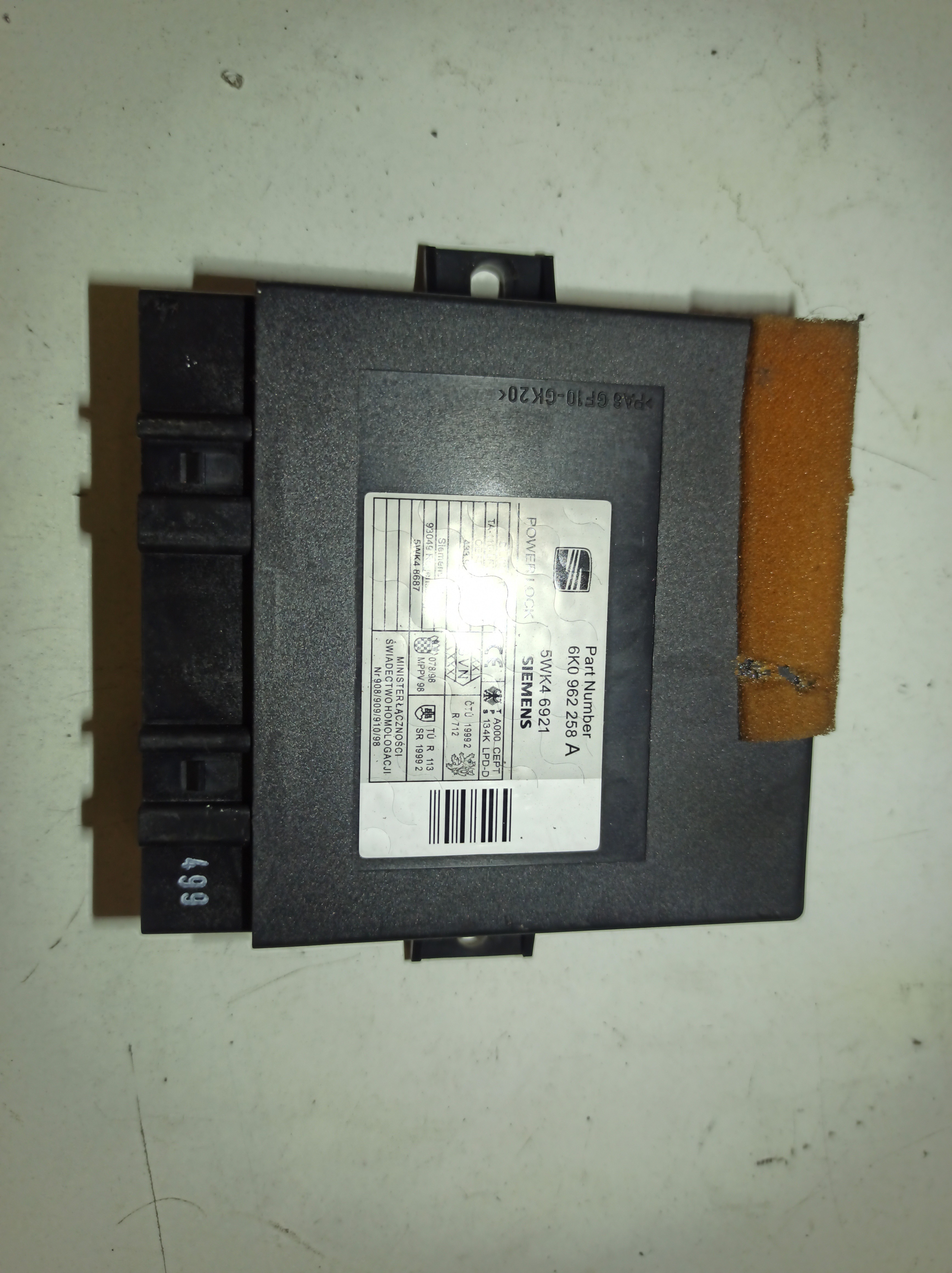 Centralina do Fecho Central SEAT IBIZA III (6K1) | 99 - 02 Imagem-1