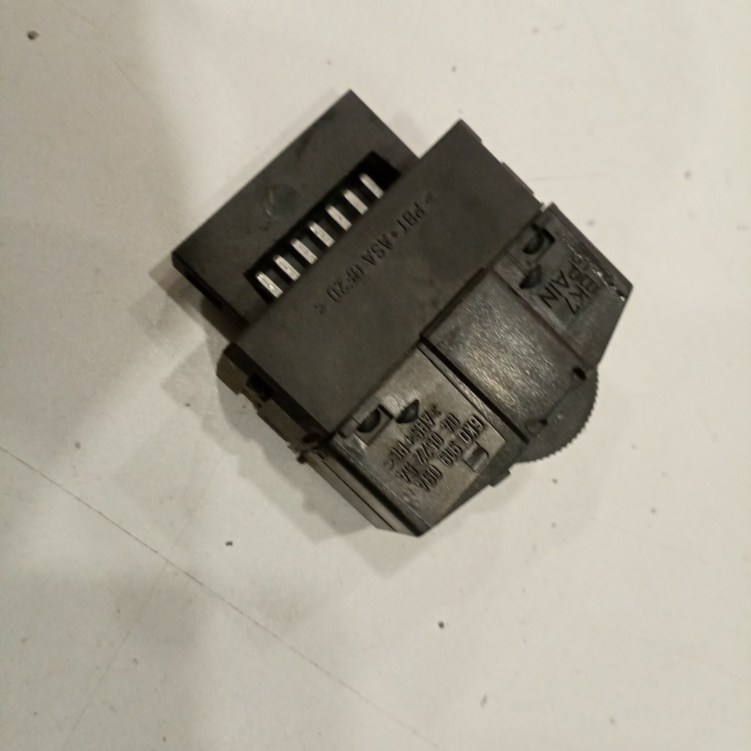 Regulador de luzes SEAT IBIZA III (6K1) | 99 - 02 Imagem-3