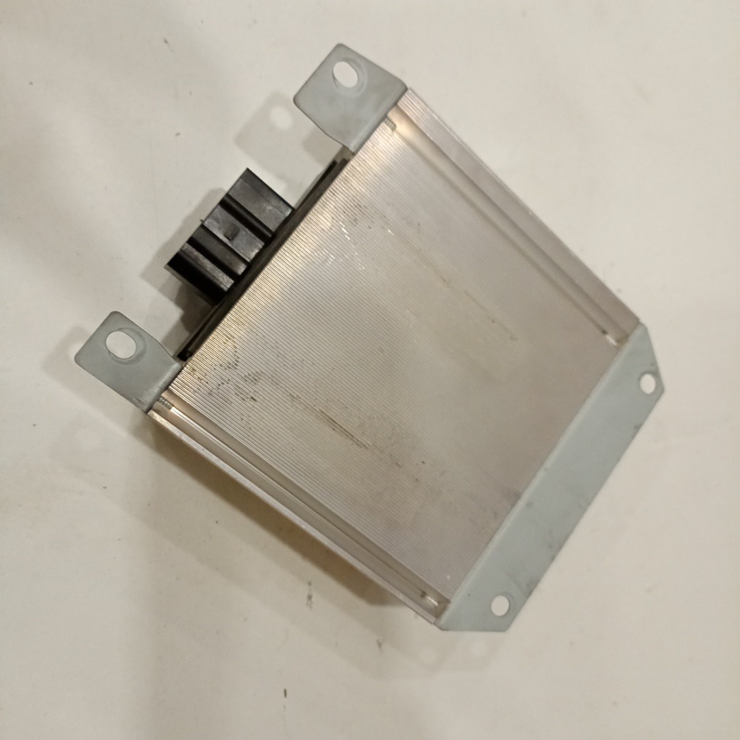 Amplificador de som AUDI A4 Avant (8E5, B6) | 00 - 05 Imagem-1