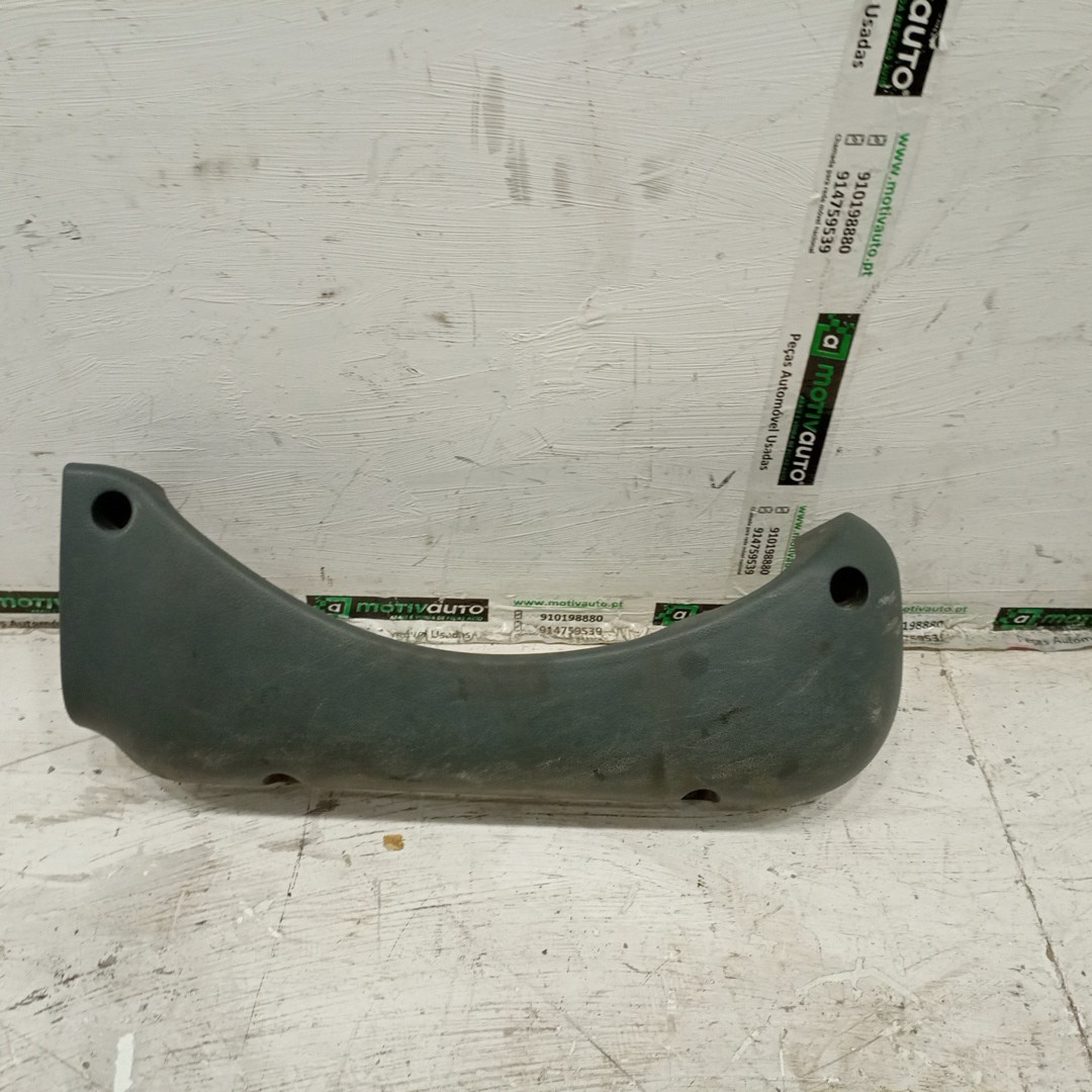 Acabamento de Pilar Inferior RENAULT KANGOO Express (FC0/1_) | 97 - 