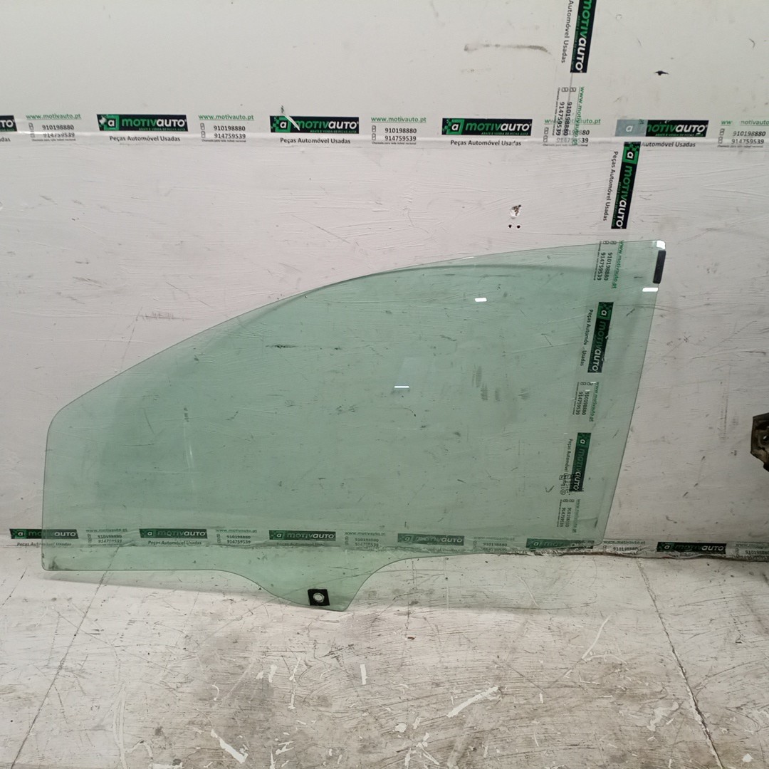 Vidro de Porta Frente Esquerdo FIAT GRANDE PUNTO (199_) | 05 - 