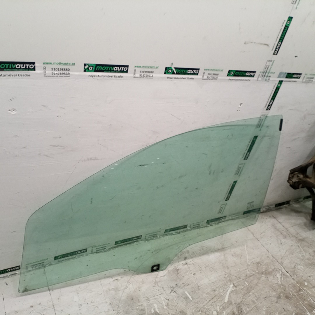 Vidro de Porta Frente Esquerdo FIAT GRANDE PUNTO (199_) | 05 -  Imagem-2