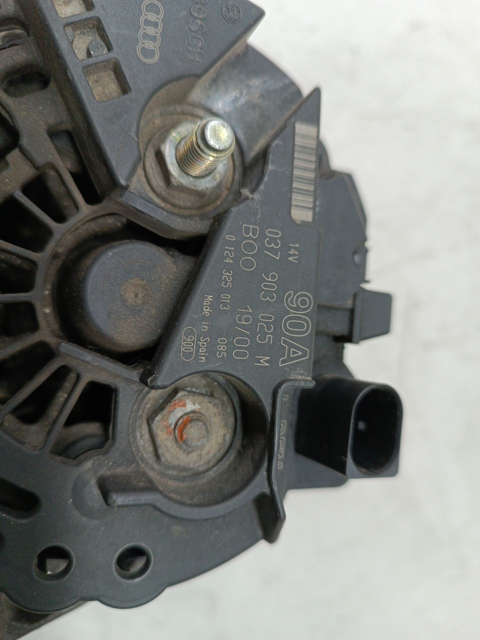 Alternador SEAT CORDOBA Vario (6K5) | 99 - 02 Imagem-2