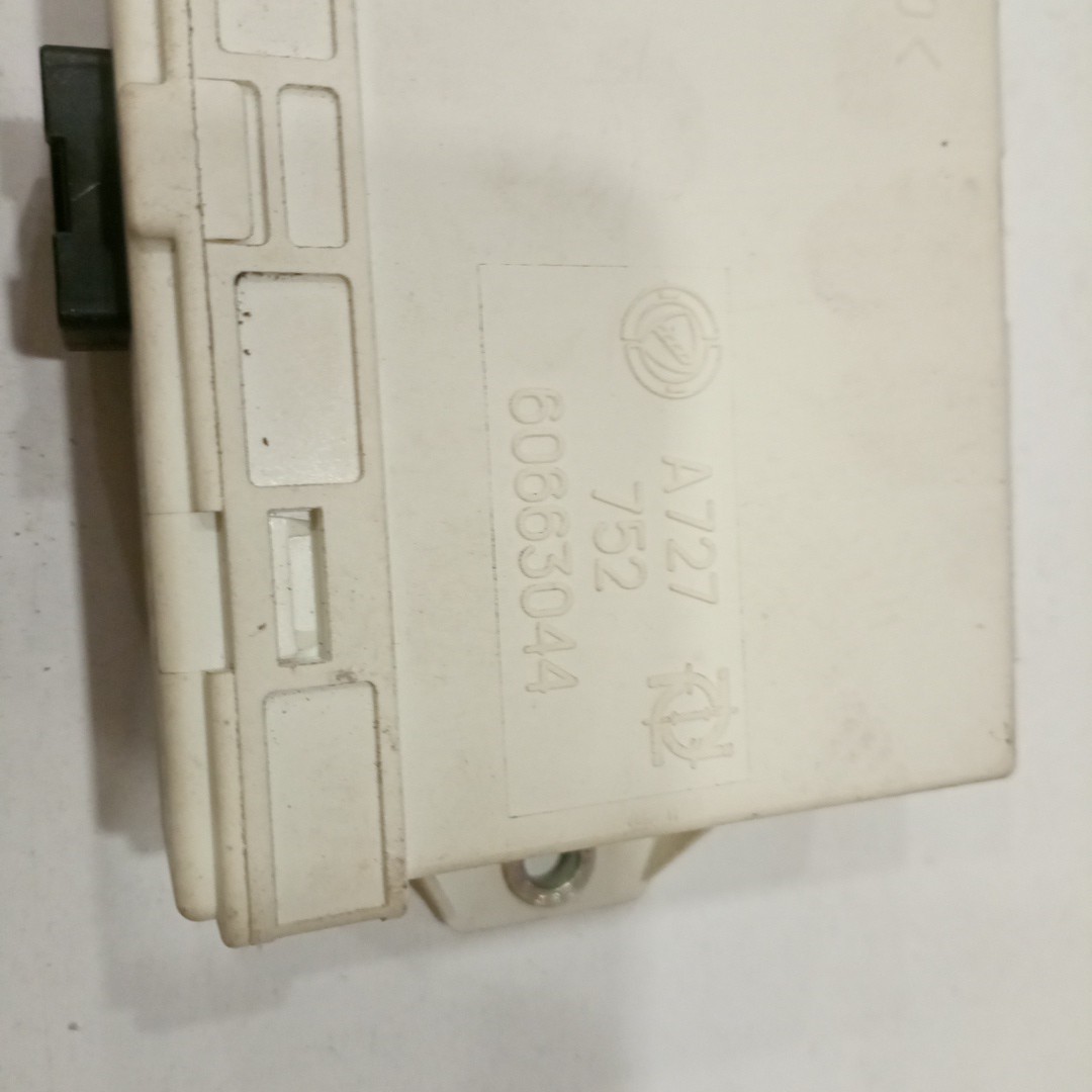 Módulo Confort ALFA ROMEO 156 (932_) | 97 - 05 Imagem-4