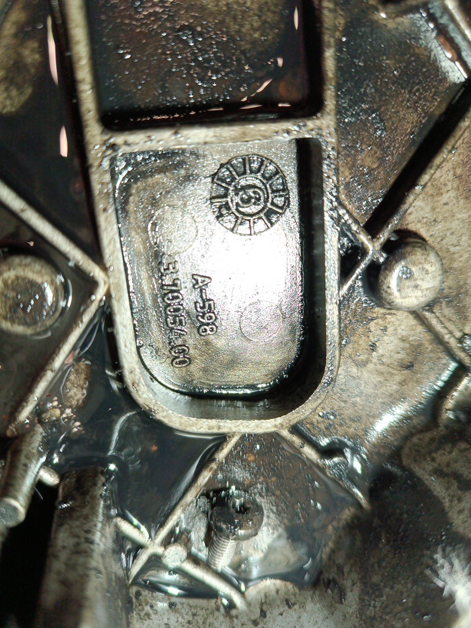 Tampa de distribuição OPEL ASTRA H Combi (A04) | 04 - 14