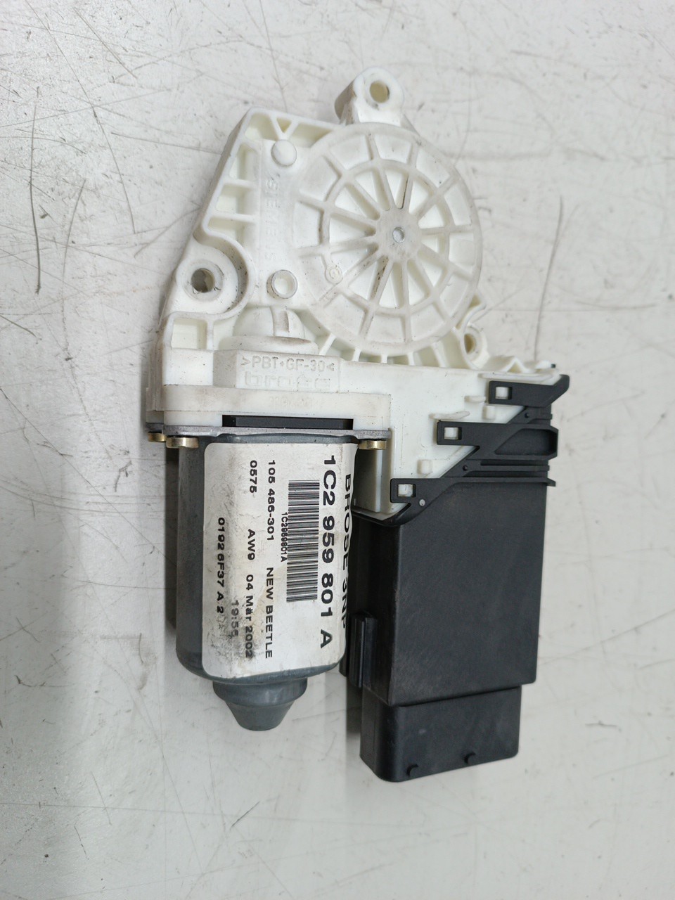Motor de vidro frente direito VOLKSWAGEN NEW BEETLE (9C1, 1C1) | 98 - 10