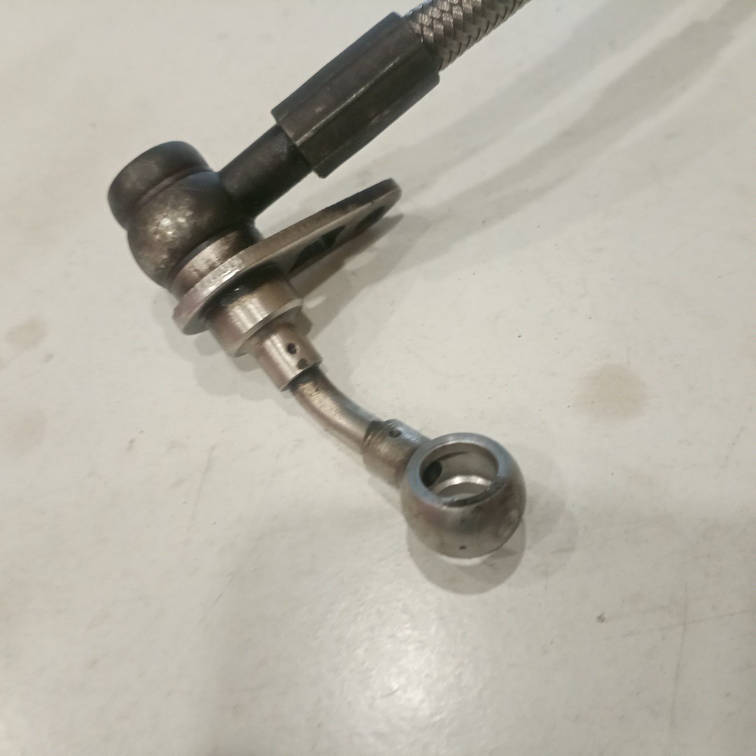 Tubo de alimentação de óleo para Turbo OPEL ASTRA H Combi (A04) | 04 - 14 Imagem-1