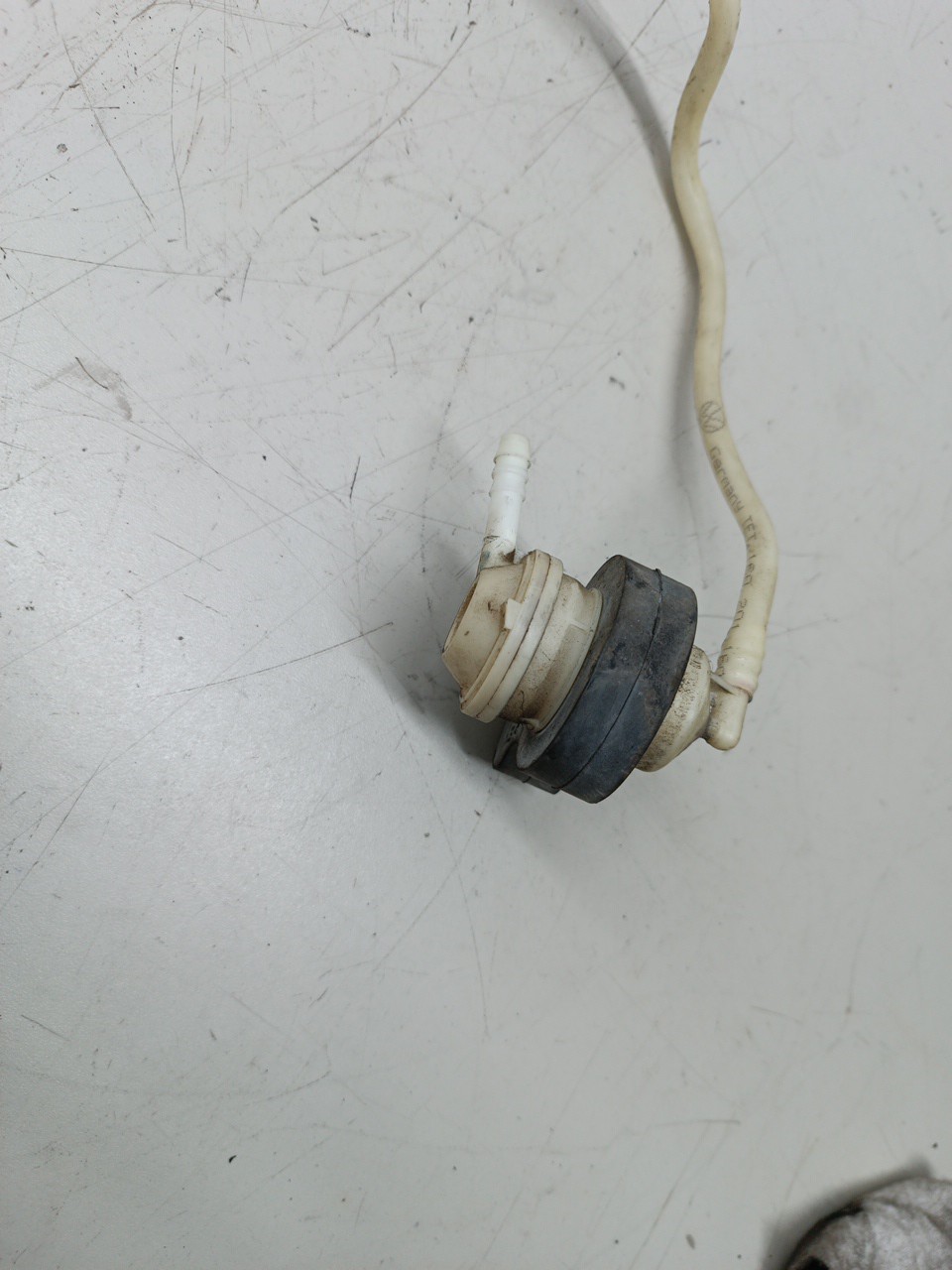 Filtro de carbono VOLKSWAGEN NEW BEETLE (9C1, 1C1) | 98 - 10 Imagem-2