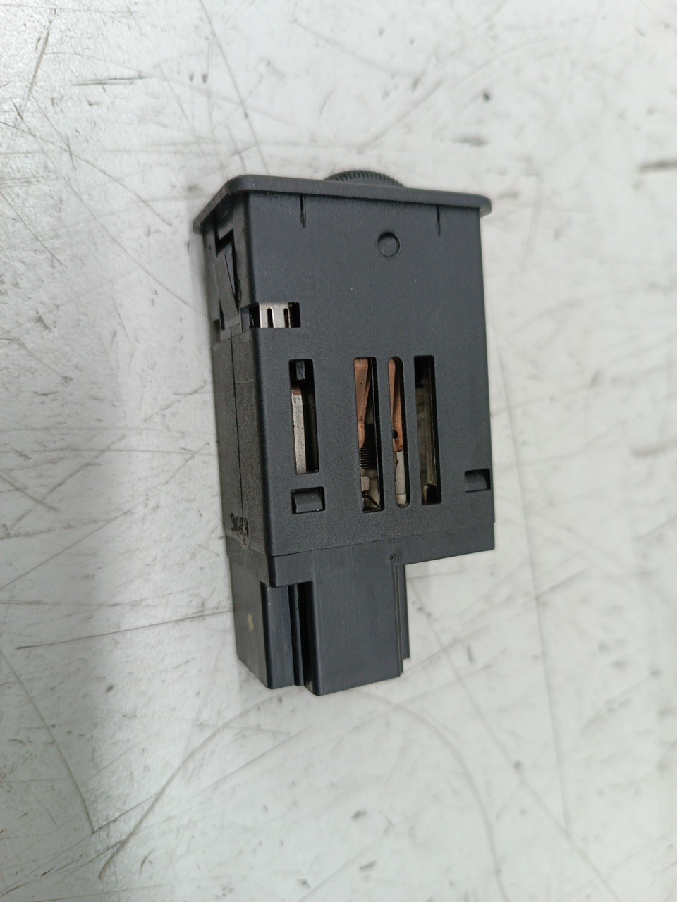 Regulador de luzes NISSAN PRIMERA Traveller (WP11) | 96 - 02 Imagem-1