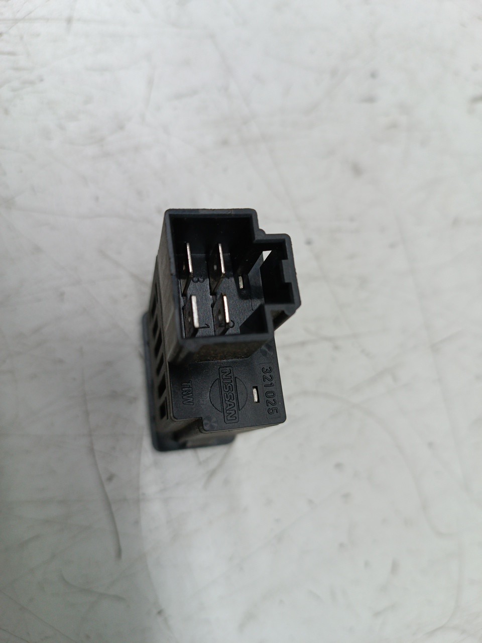 Regulador de luzes NISSAN PRIMERA Traveller (WP11) | 96 - 02 Imagem-2