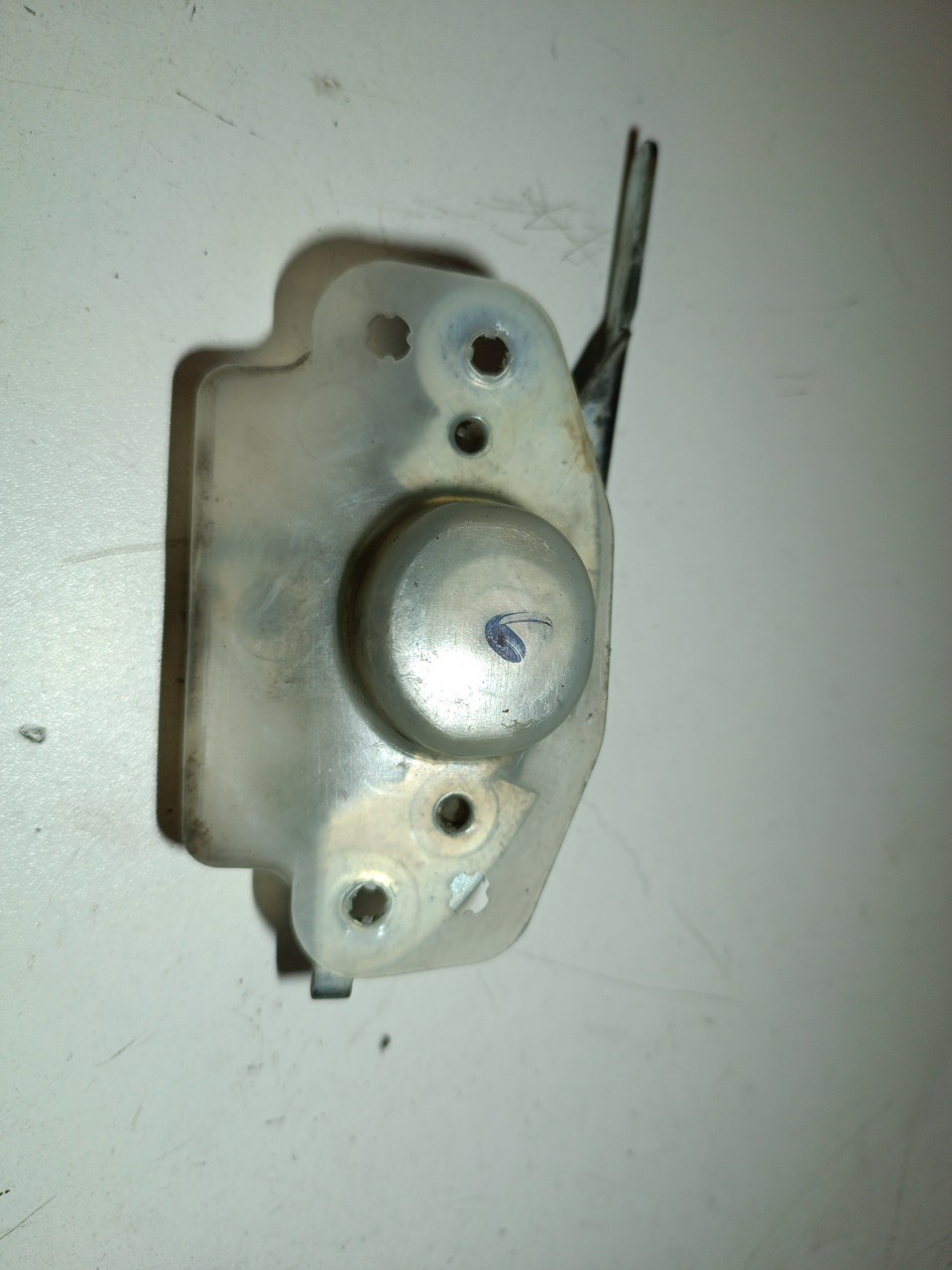 Alavanca de abertura de capô NISSAN PRIMERA Traveller (WP11) | 96 - 02