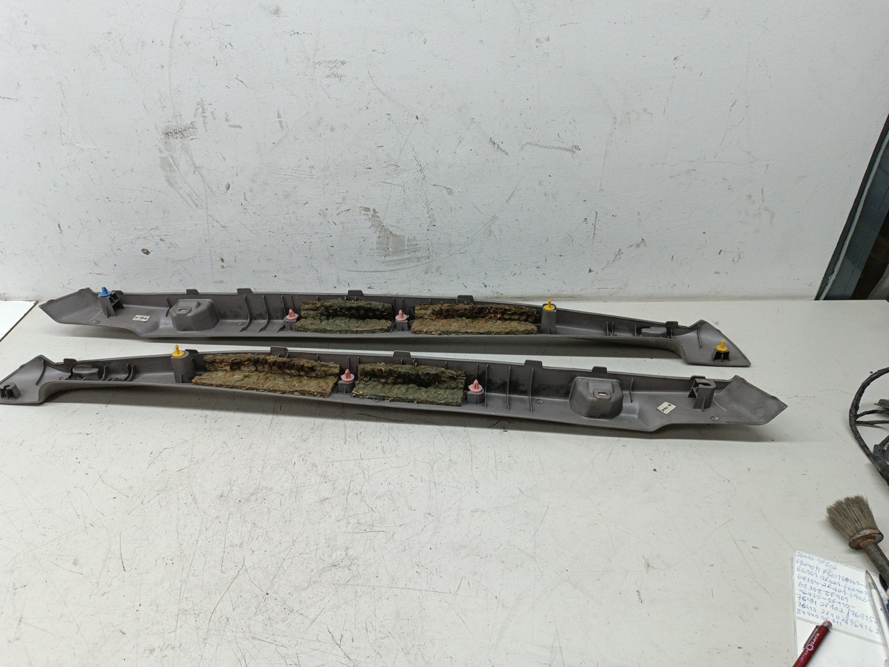 Suporte de cortina da mala NISSAN PRIMERA (P11) | 96 - 01 Imagem-3