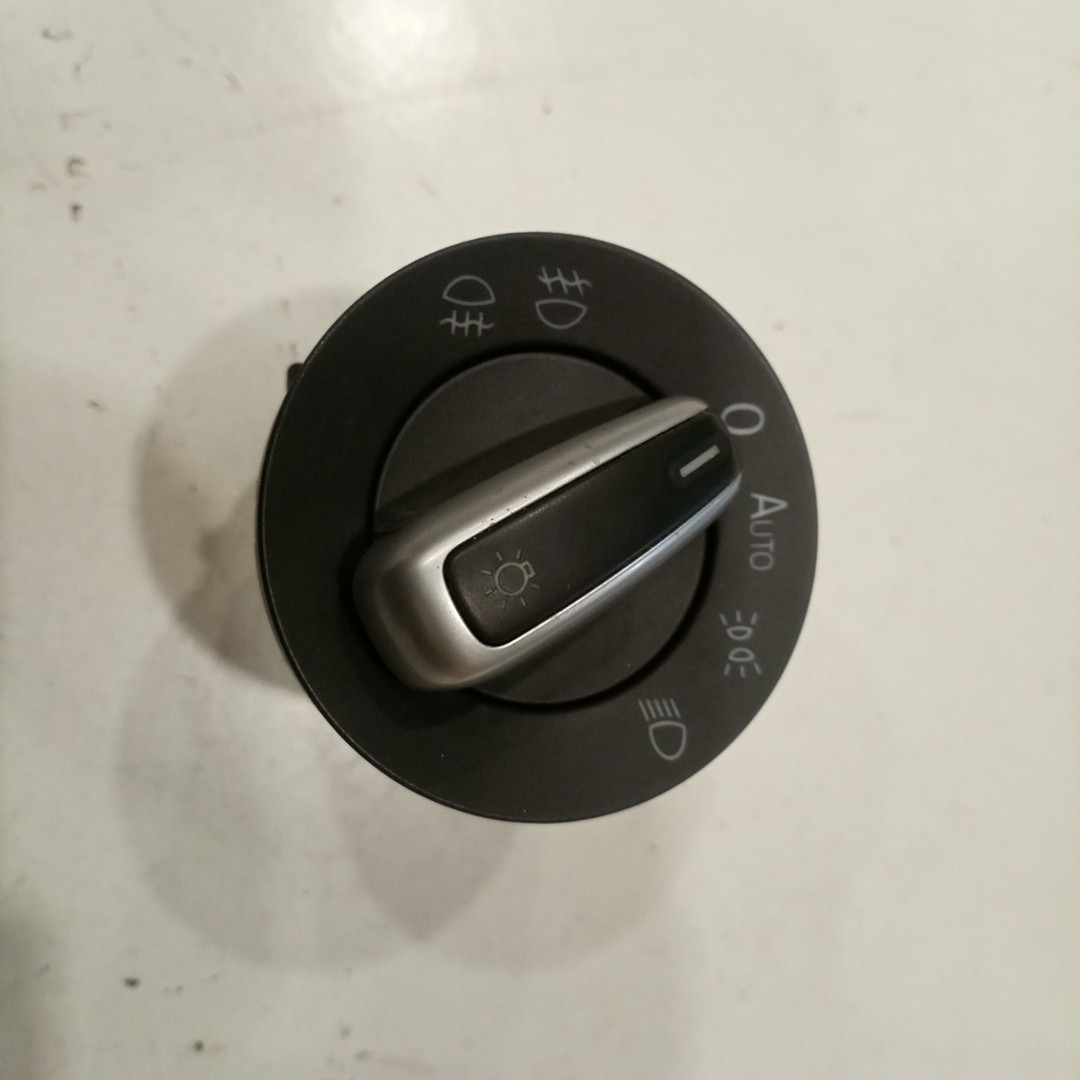 Comutador de luzes VOLKSWAGEN GOLF VI Van (5K1_) | 08 - 12