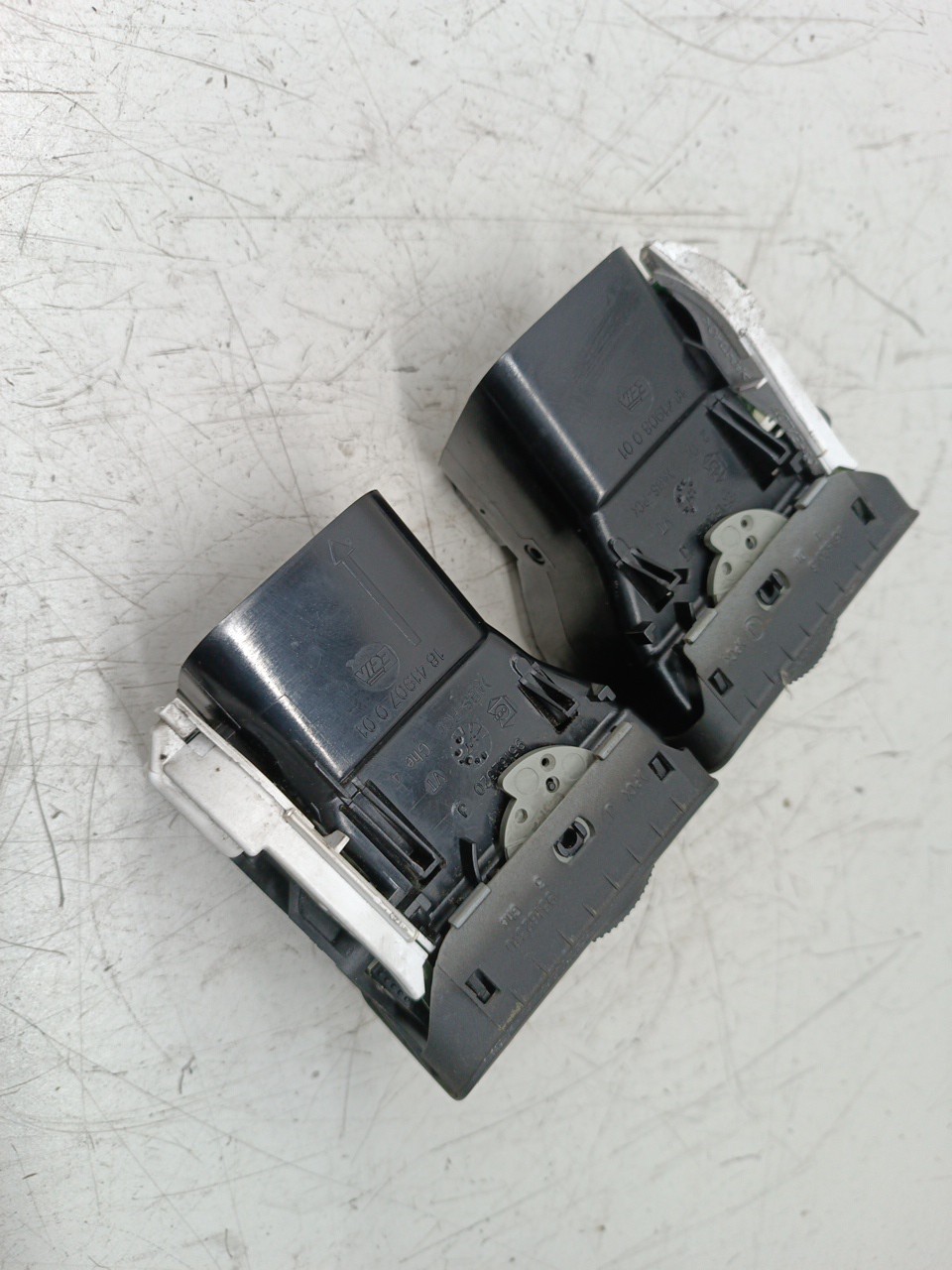 Difusor de ar VOLKSWAGEN PASSAT Variant (3B6) | 00 - 05 Imagem-3