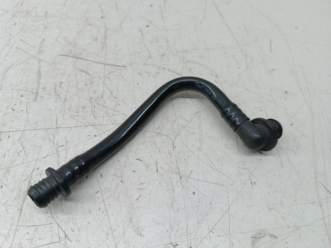 Tubo flexível de vacuo,sistema de travagem VOLKSWAGEN PASSAT Variant (3B6) | 00 - 05
