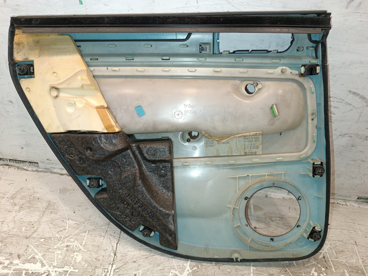 Quartela de porta trás direita VOLKSWAGEN PASSAT Variant (3B5) | 97 - 01