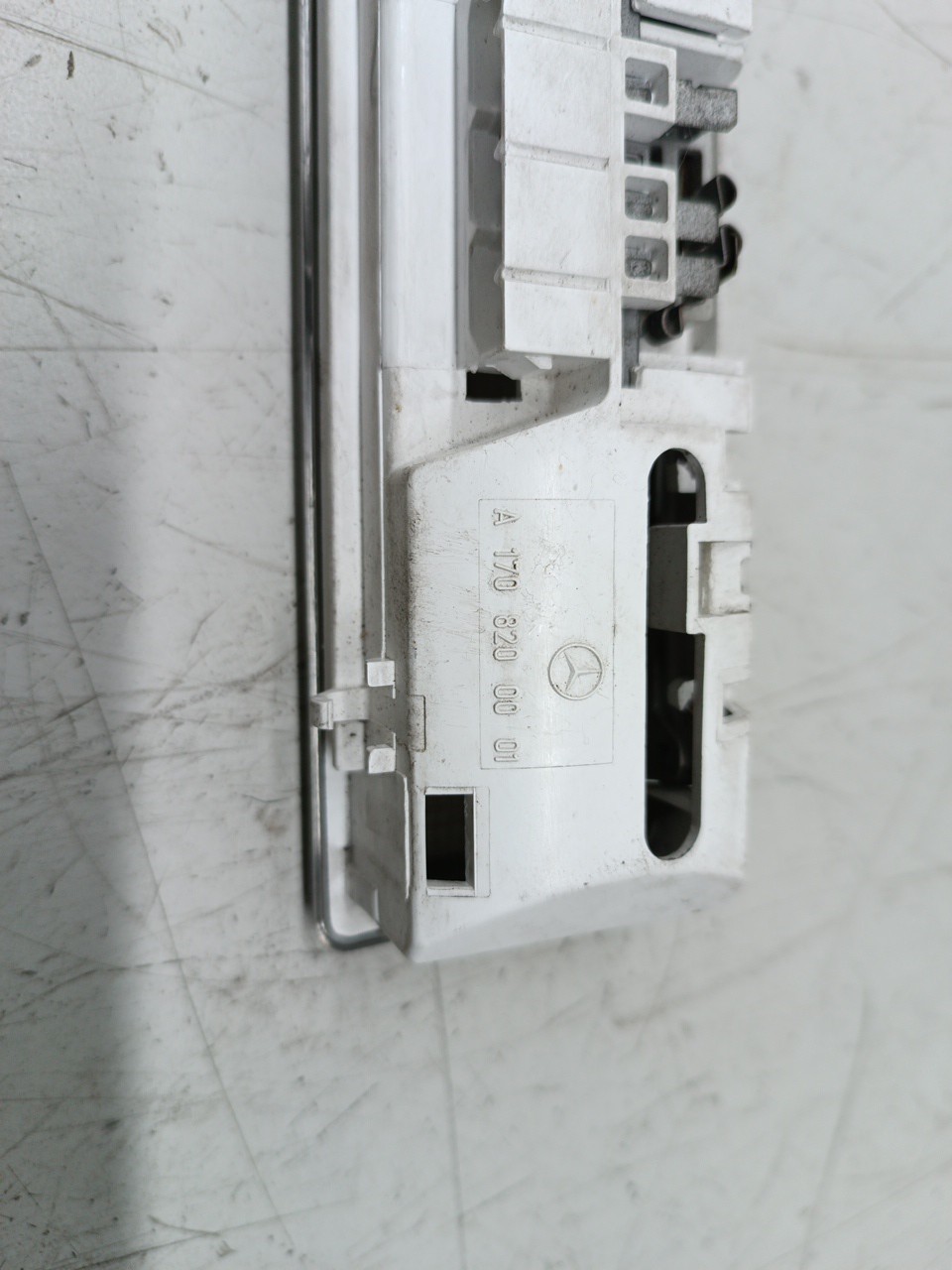 Luz interior MERCEDES-BENZ SLK (R170) | 96 - 04 Imagem-2