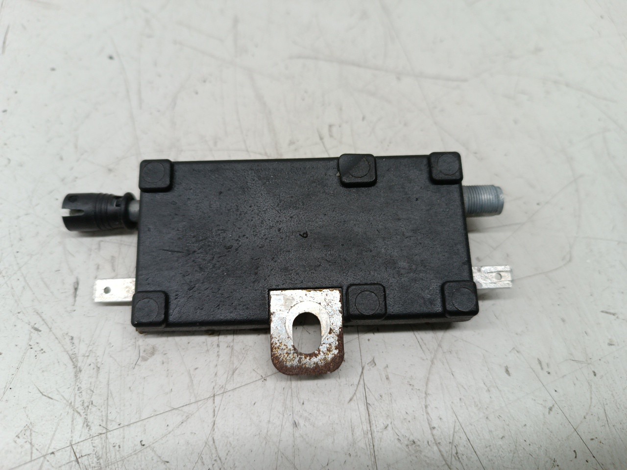 Amplificador de antena MERCEDES-BENZ SLK (R170) | 96 - 04 Imagem-2