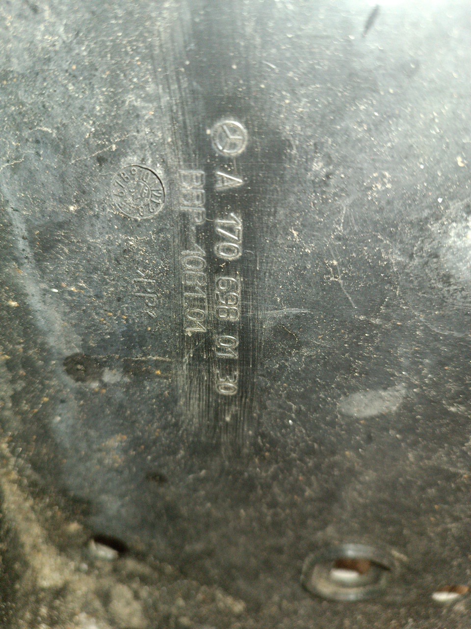 Cava de Roda Frente Esquerda MERCEDES-BENZ SLK (R170) | 96 - 04 Imagem-1