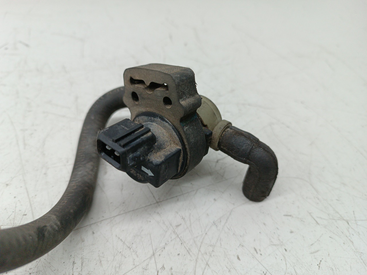 Valvula respiro de combustivel MERCEDES-BENZ SLK (R170) | 96 - 04 Imagem-3