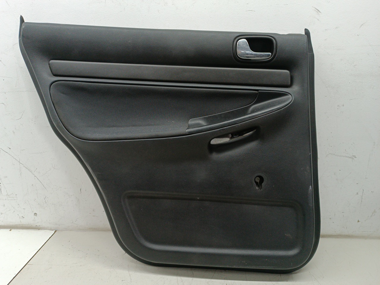 Quartela de porta trás direita AUDI A4 Avant (8D5, B5) | 94 - 02