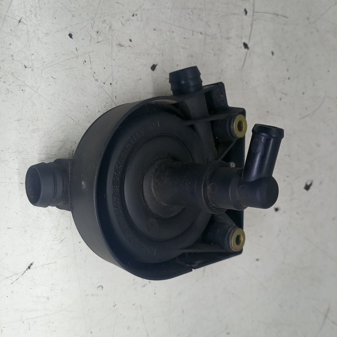 Valvula respiro de combustivel MERCEDES-BENZ SLK (R170) | 96 - 04 Imagem-2