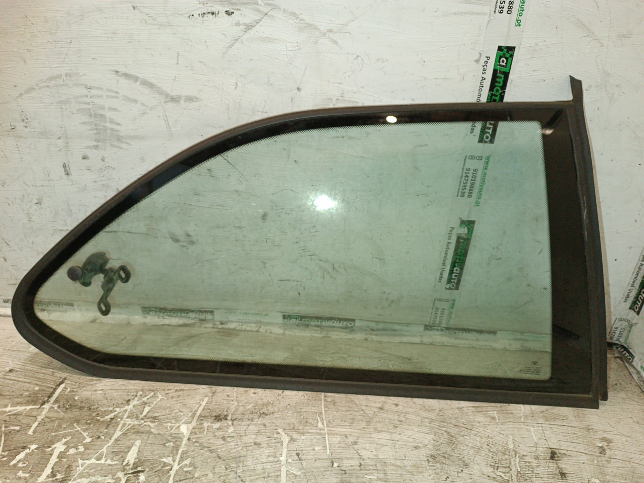 Vidro Traseiro Direito BMW 3 Compact (E36) | 94 - 00 Imagem-4