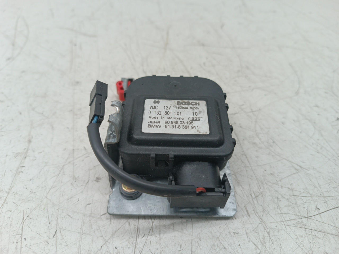 Motores atuadores de sofagem BMW 3 Compact (E36) | 94 - 00 Imagem-4