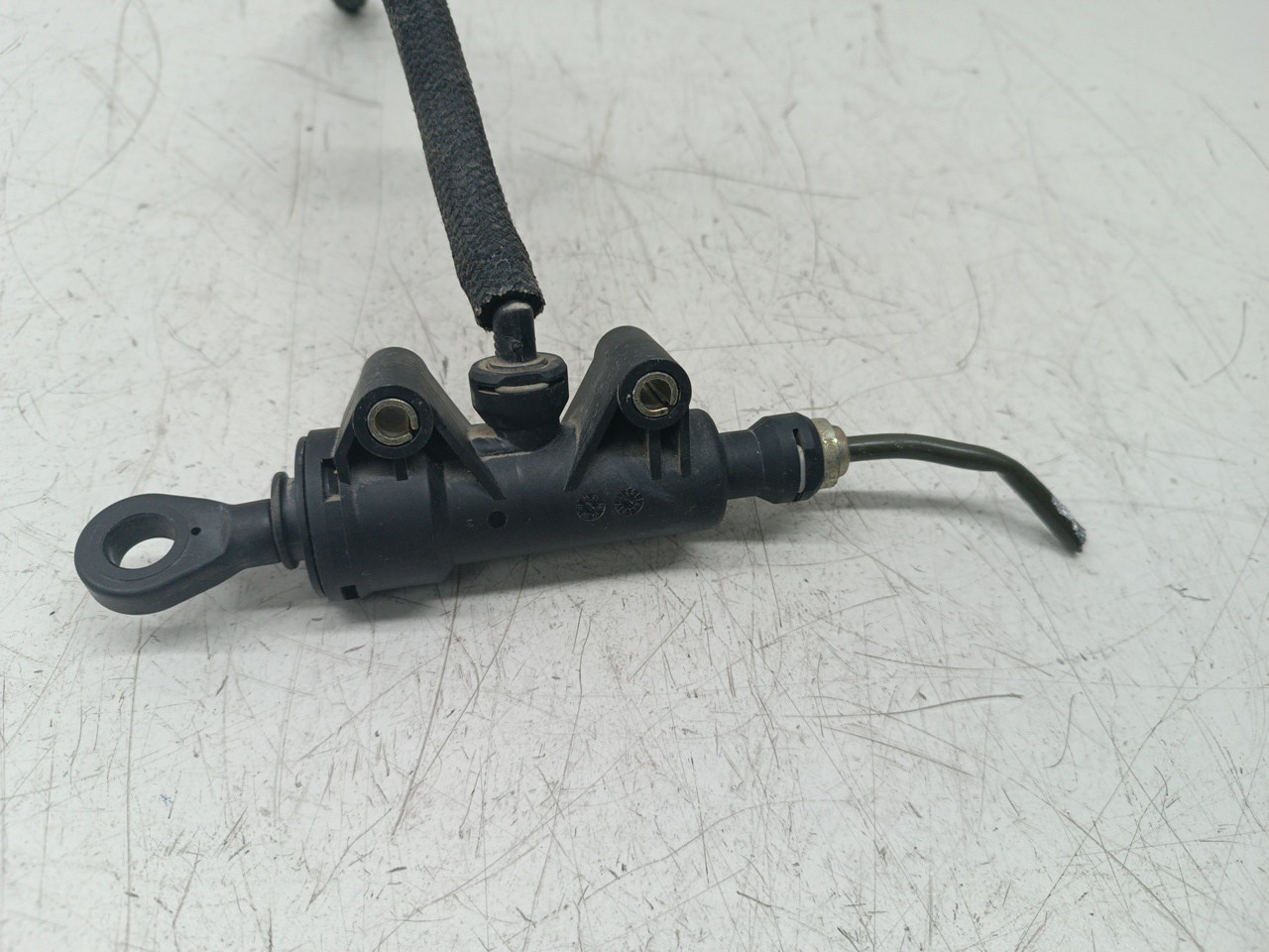 Cilindro mestre de embraiagem BMW 3 Compact (E36) | 94 - 00 Imagem-2