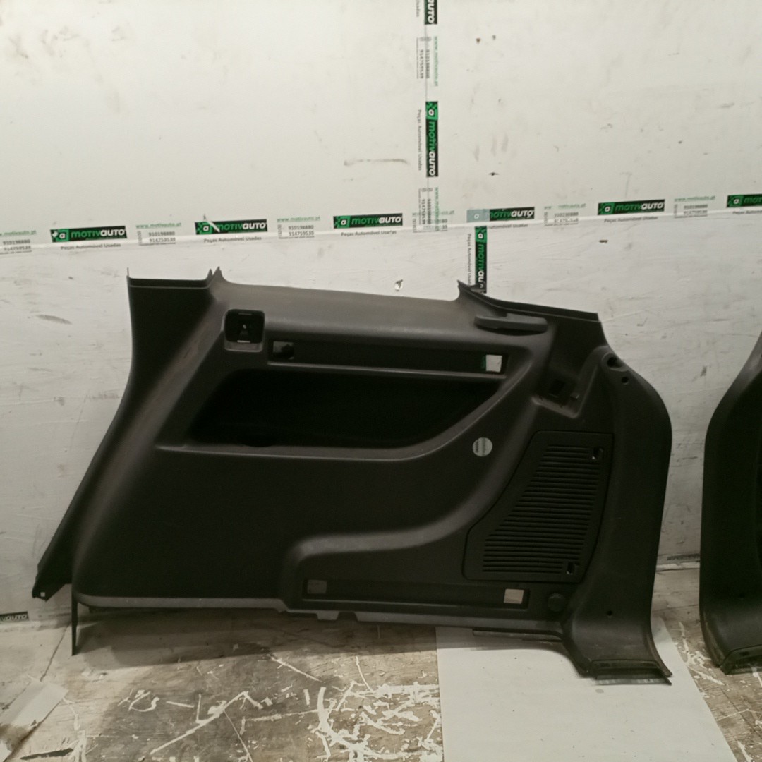 Acabamento esq/drt de mala(plásticos) VAUXHALL ZAFIRA II (B) (A05) | 05 - 14
