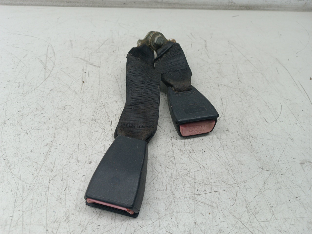 Encaixe cinto traseiro BMW 3 Compact (E36) | 94 - 00 Imagem-4