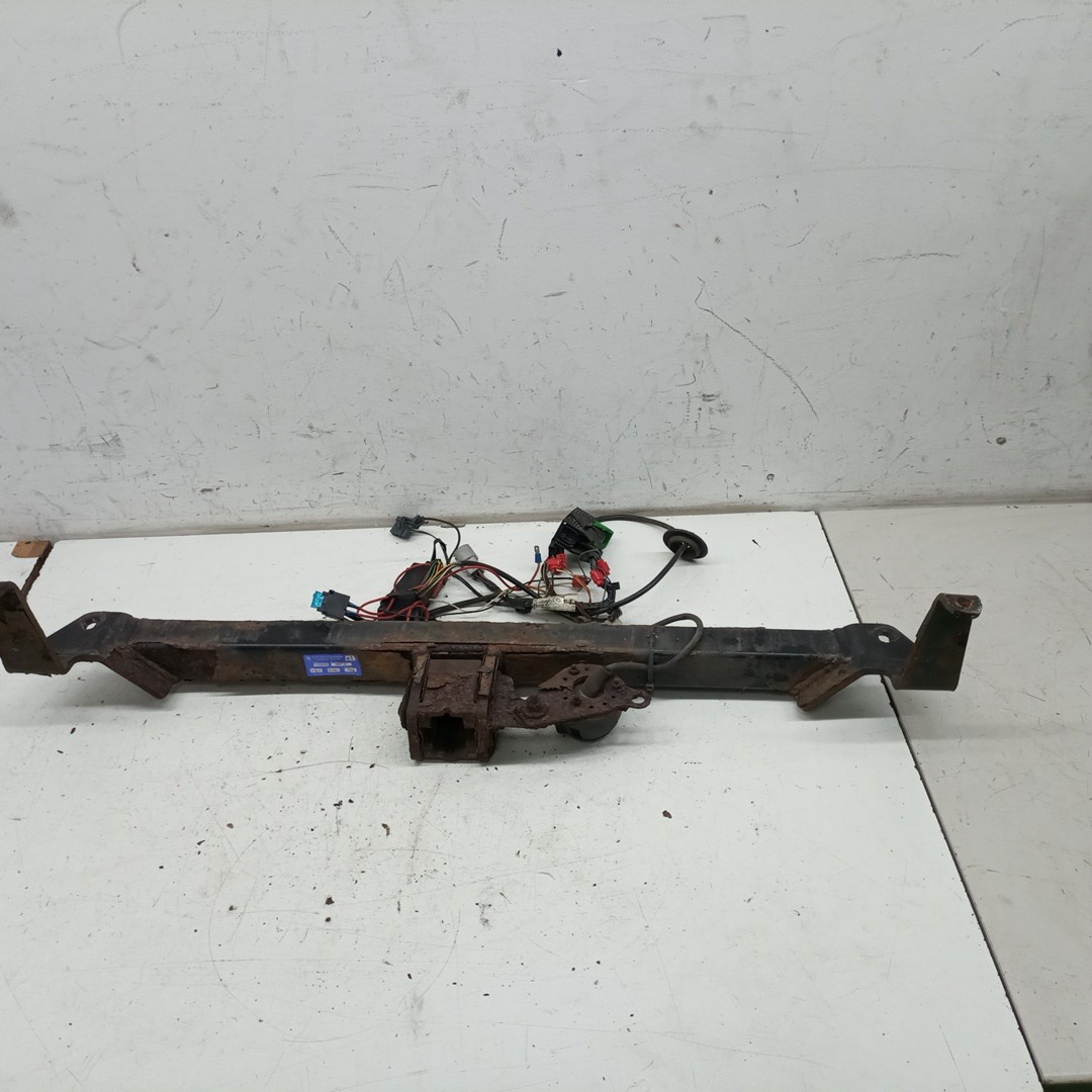 Barra / Suporte de bola de reboque VAUXHALL ZAFIRA II (B) (A05) | 05 - 14 Imagem-4