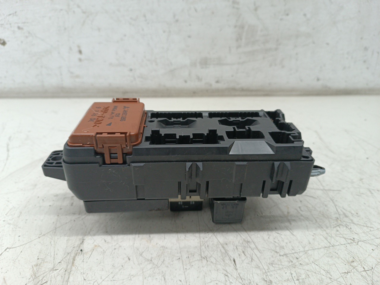 Unidade de control MITSUBISHI SPACE STAR Veículo multiuso (DG_A) | 98 - 04