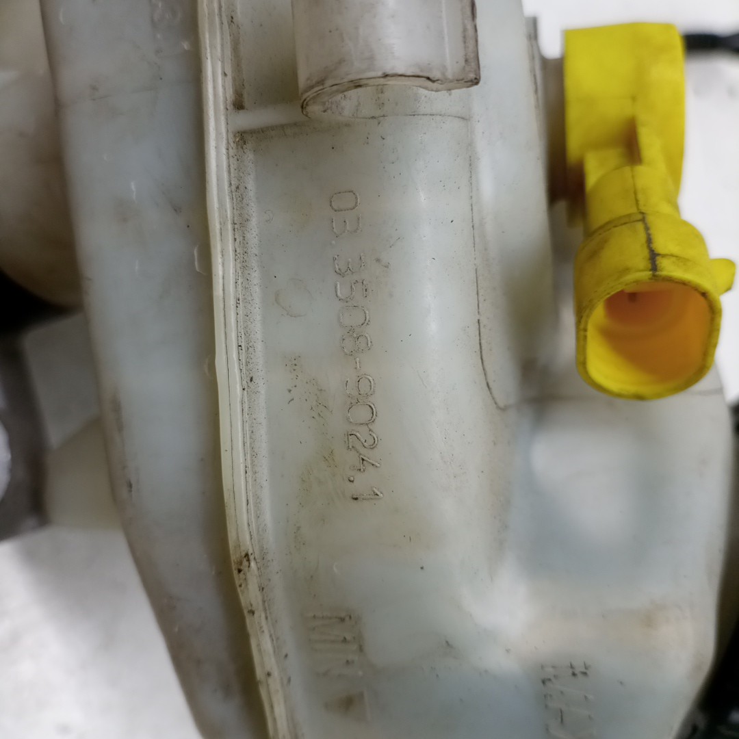 Bomba de travão OPEL INSIGNIA A (G09) | 08 - 17 Imagem-1