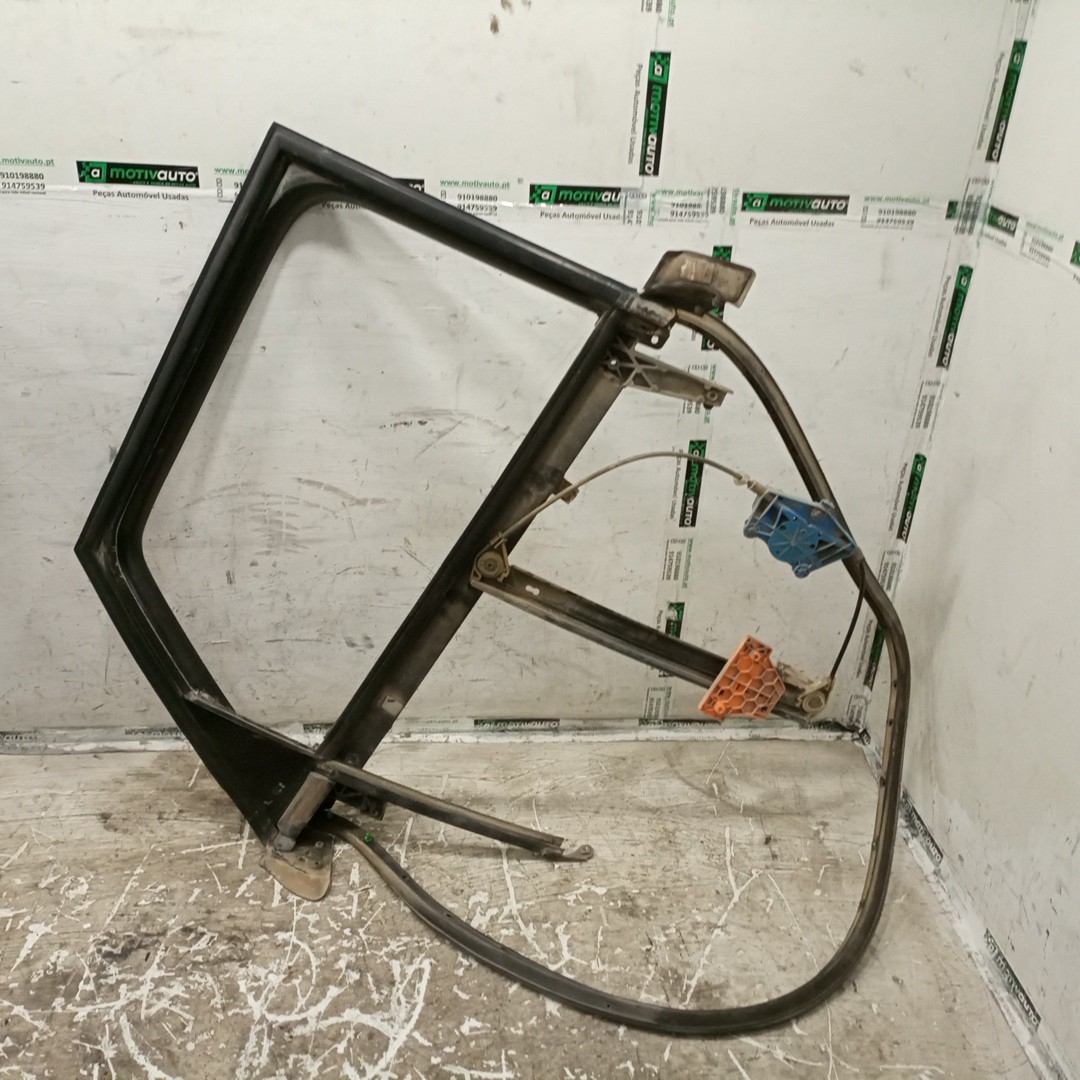 Estrutura de Porta AUDI A4 Avant (8E5, B6) | 00 - 05