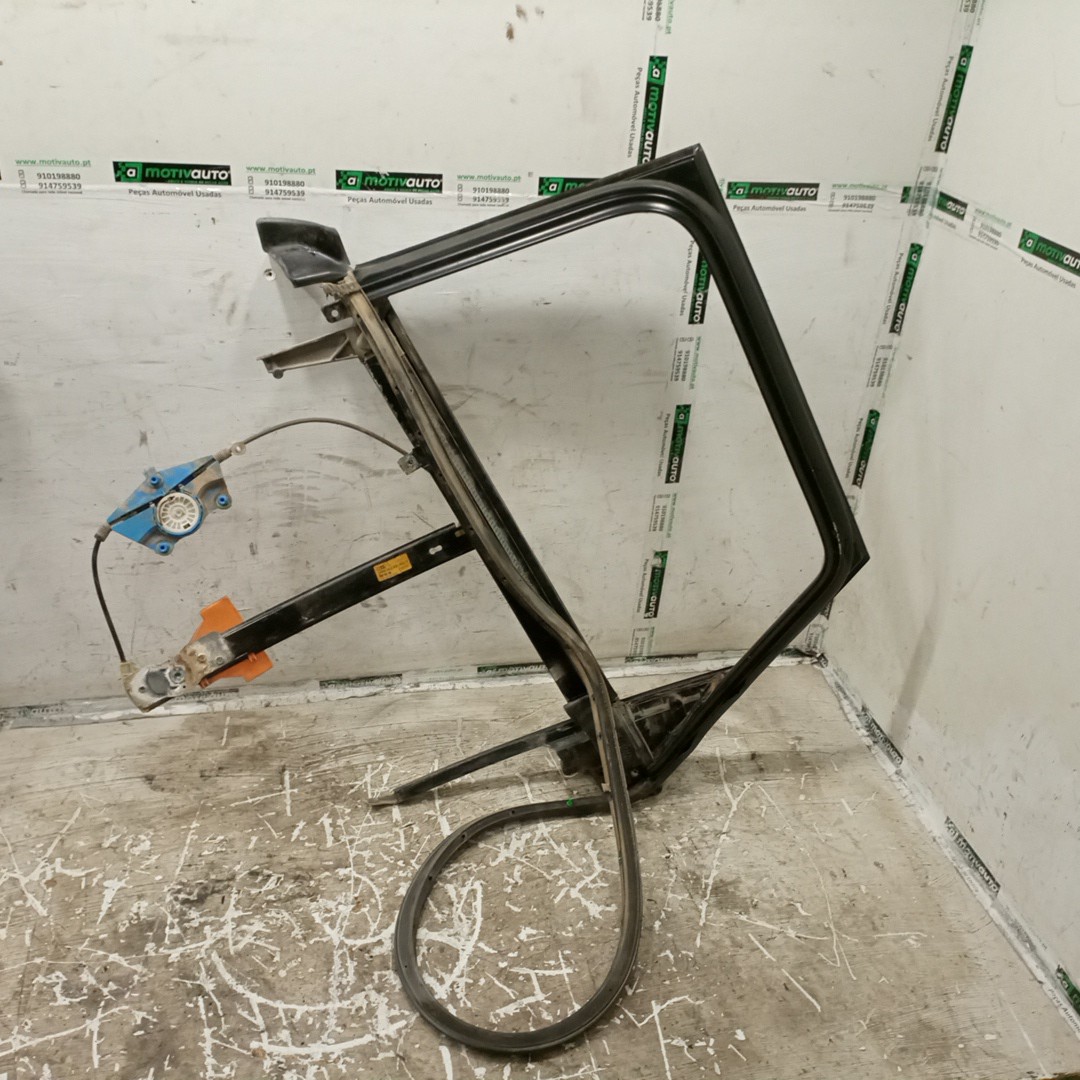 Estrutura de Porta AUDI A4 Avant (8E5, B6) | 00 - 05 Imagem-4