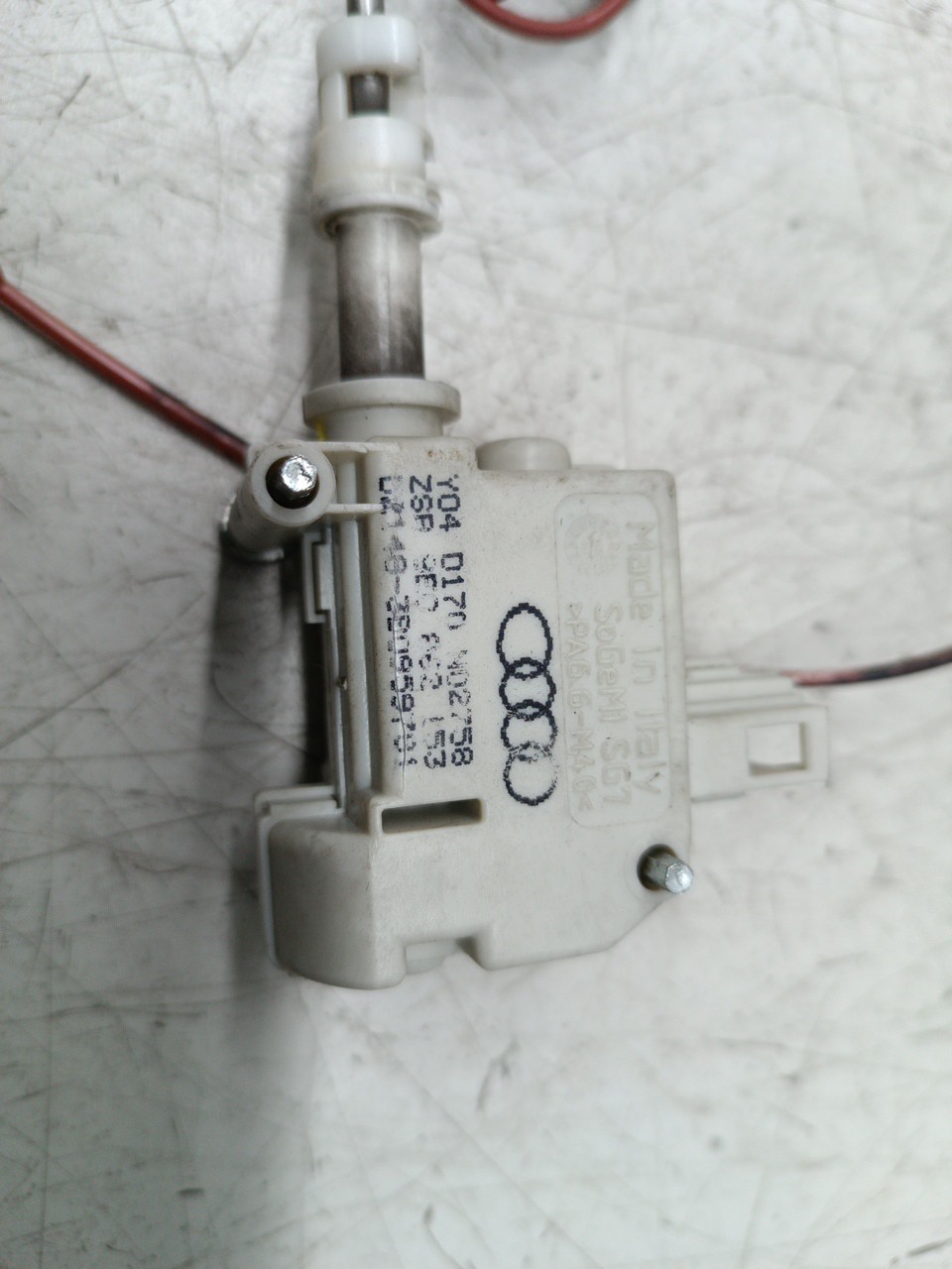 Fecho de deposito de combustível AUDI A4 Avant (8E5, B6) | 00 - 05 Imagem-1