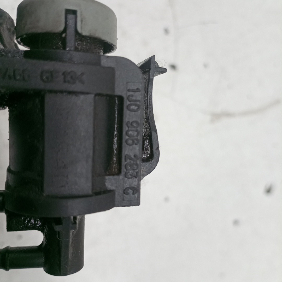 Válvula EGR AUDI A4 Avant (8E5, B6) | 00 - 05 Imagem-1