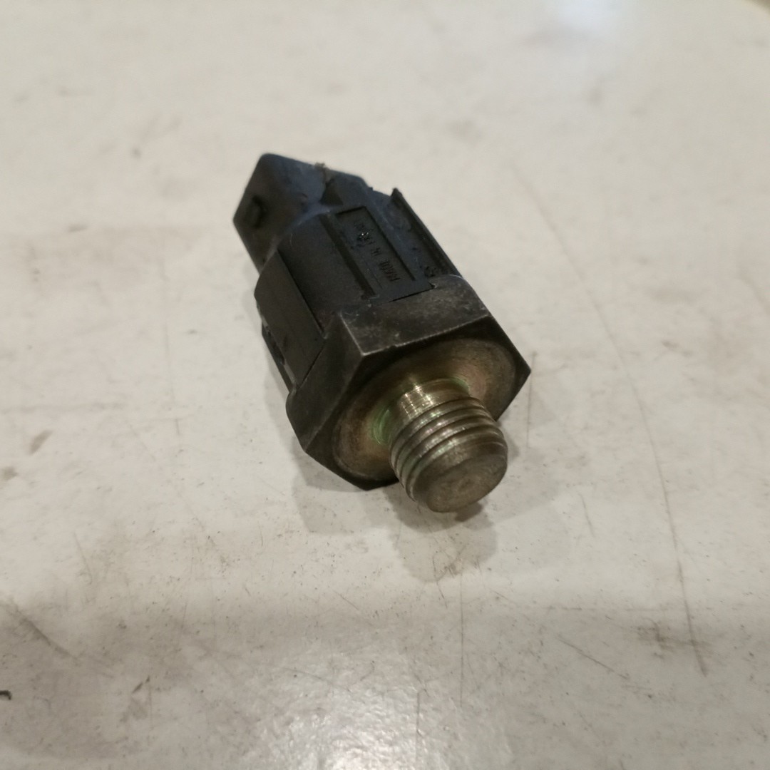 Sensor de detonação RENAULT CLIO II (BB_, CB_) | 98 -  Imagem-4