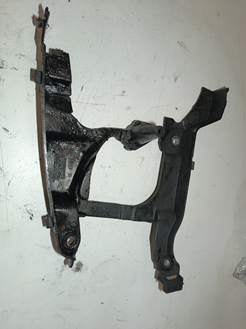 Tampa de distribuição RENAULT CLIO II (BB_, CB_) | 98 -  Imagem-1