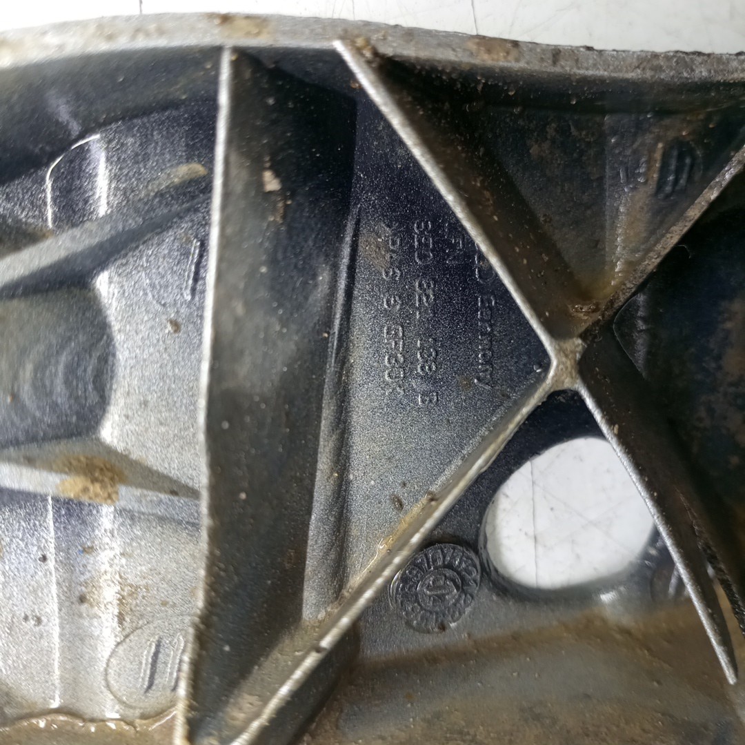 Suporte de montagem guarda lamas AUDI A4 Avant (8E5, B6) | 00 - 05 Imagem-3