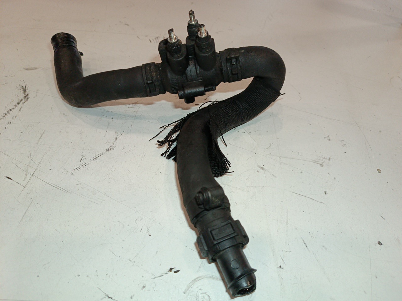 Tubo de Água RENAULT CLIO II (BB_, CB_) | 98 -  Imagem-3